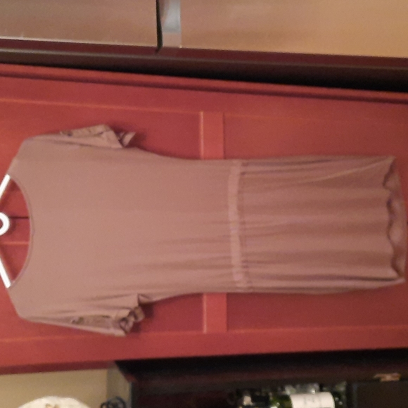 Dress - Picture 3 of 4